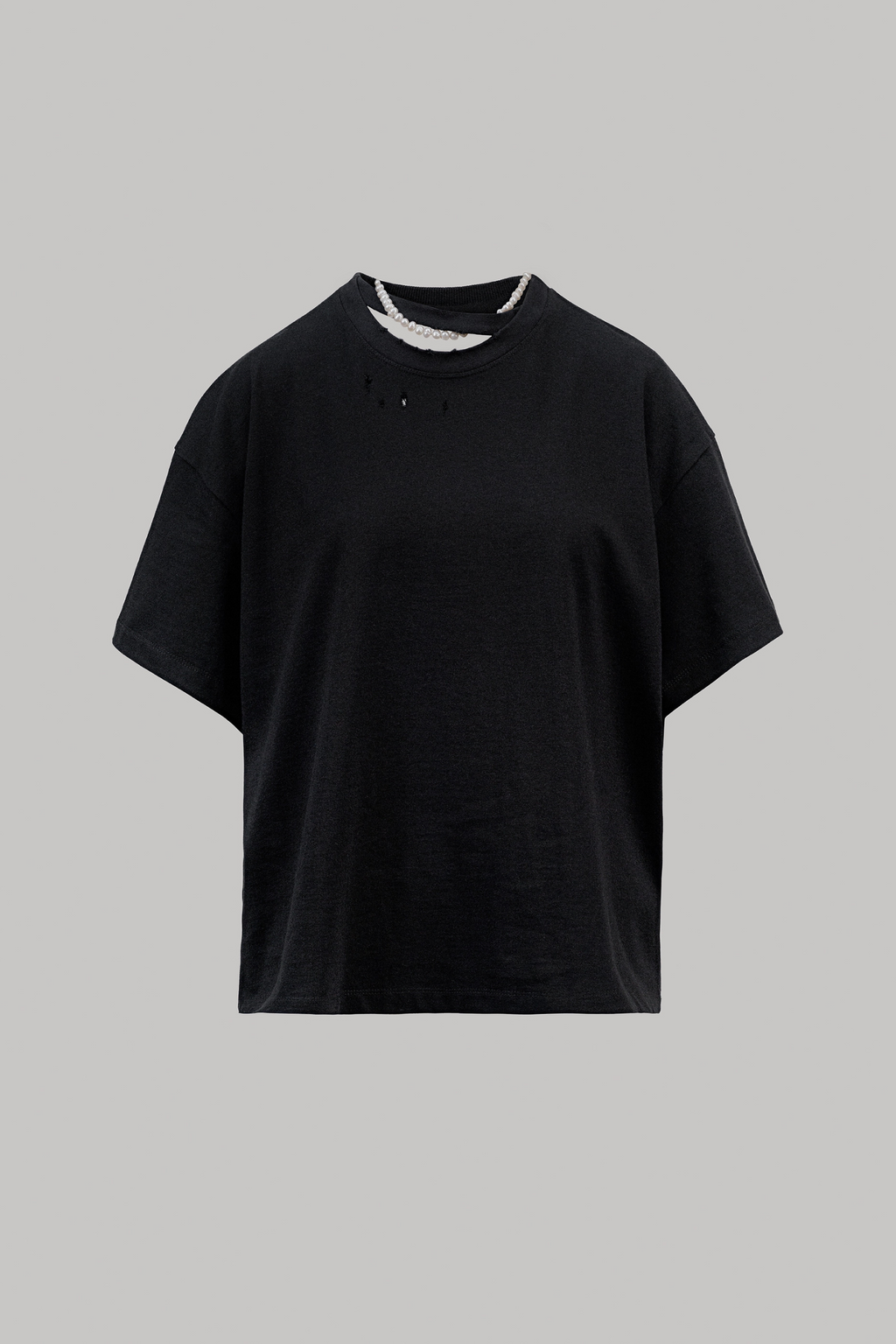 Pearls Disruption T-Shirt