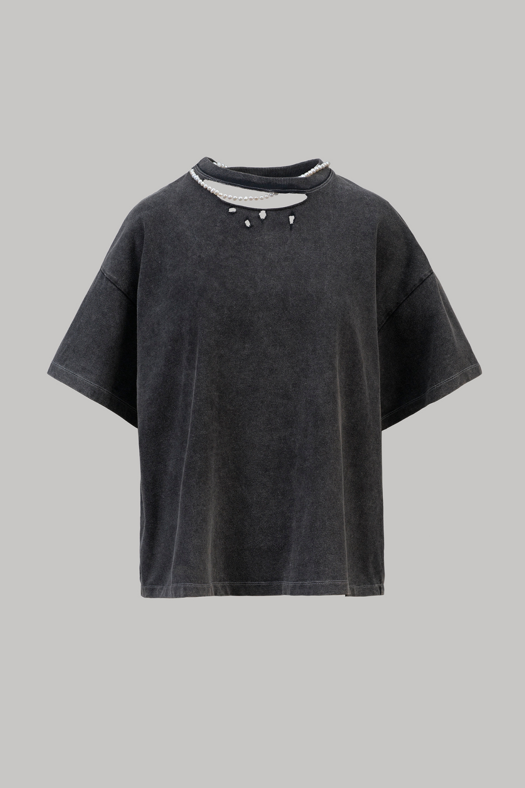 Pearls Disruption T-Shirt